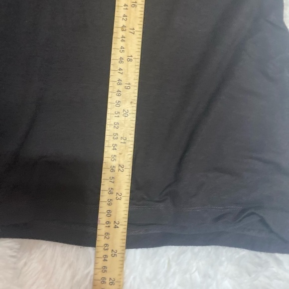 Women’s plus size t-shirt top knit front round neck short sleeve blouse 2x 22/24 - Picture 9 of 9